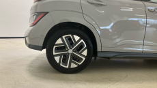 Hyundai KONA 100kW Premium 39kWh 5dr Auto Electric Hatchback